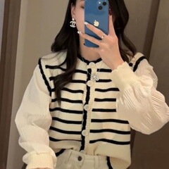 黑白条纹拼接假两件毛衣外套女秋冬洋气针织开衫感泡泡袖上衣
