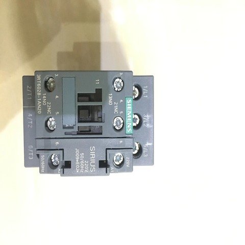 伊顿穆勒IZM97N3C-V20CF/25CF/32CF大电流空气断路器 3极 固定式