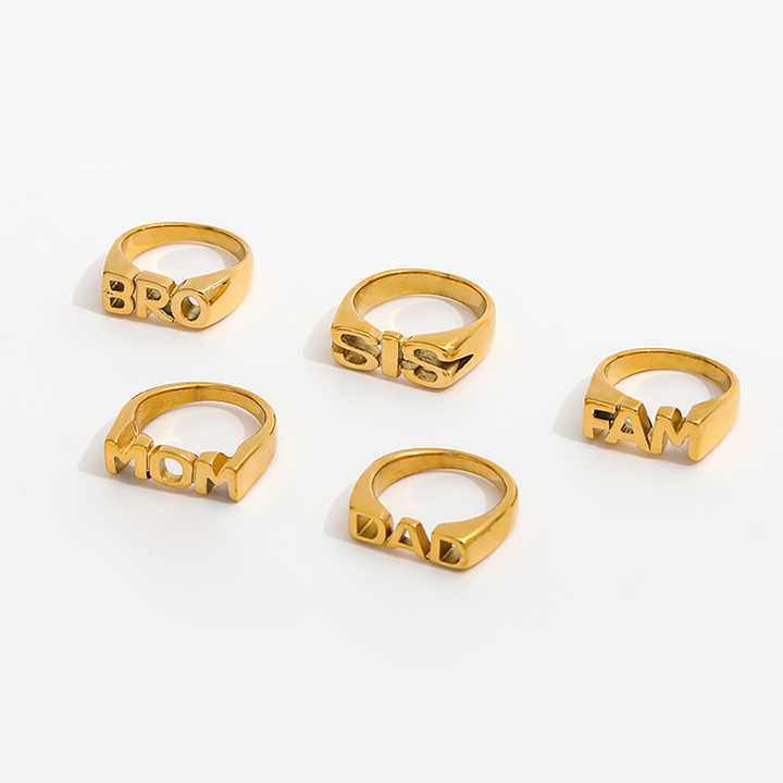 Anillo de letras Jieding, acero de titanio, joyas que no se desvanece, lujo ligero, rings de acero inoxidable de alta gama, joyas explosivas transfronterizas