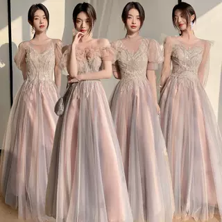粉色伴娘服女2026年新款年会感小众婚礼显瘦姐妹团毕业晚礼服定制