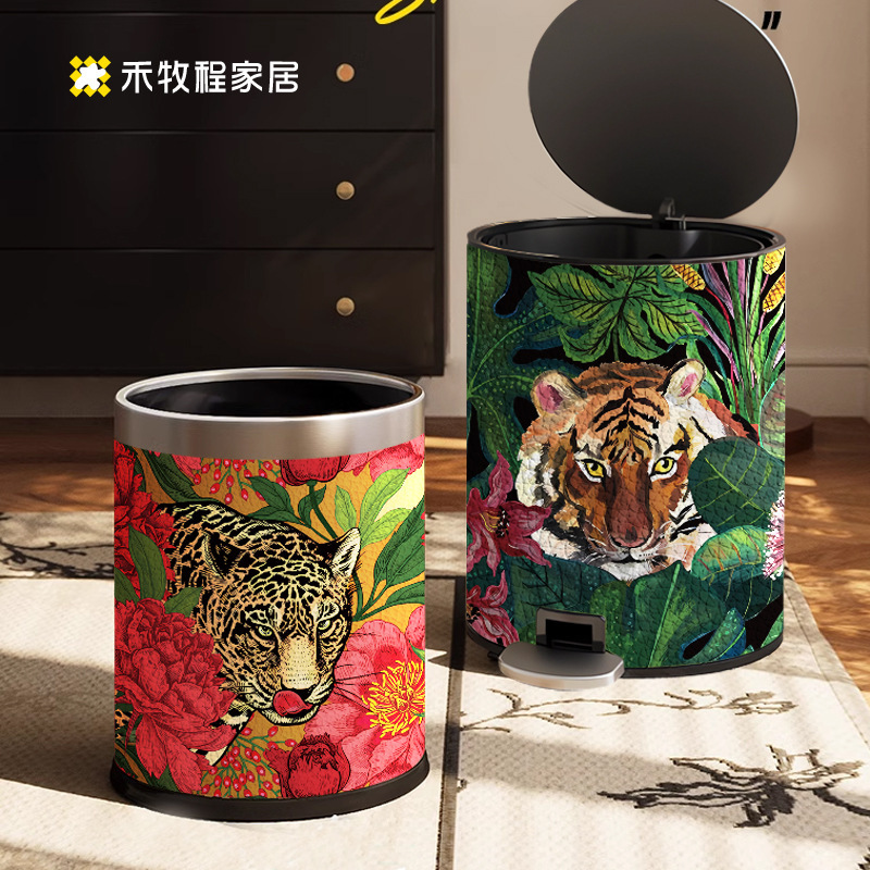 Hemu Cheng Stainless Steel Household Trash Creative Antique Living Room Retro Beast Large Sanitary Trash with Lid