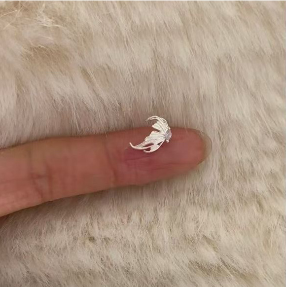 绝美天使羽翼耳骨S925耳钉精致新款翅膀高级锆石气质耳环耳饰