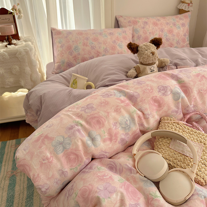 Cama de algodón de cuatro piezas A clase madre y bebé dormir desnudo pro piel sábanas de cama de algodón puro Kasa dormitorio dibujos animados lindos tres piezas 4