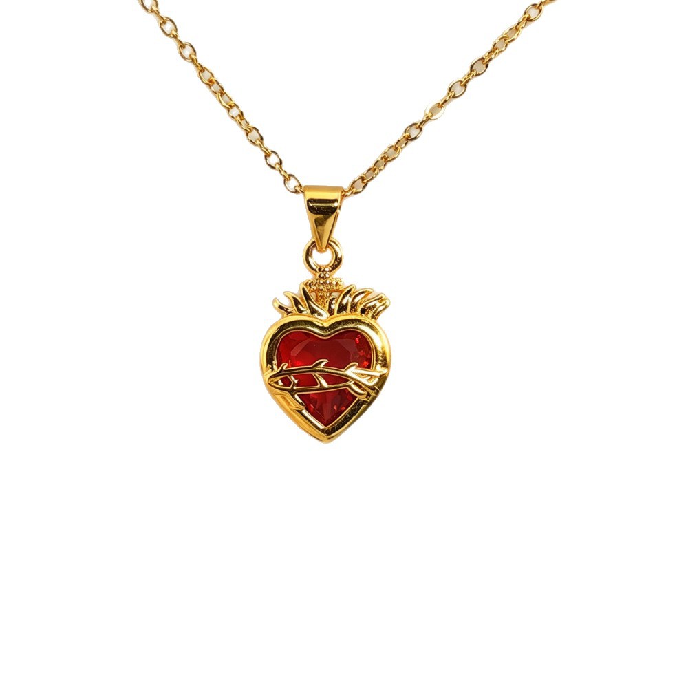 Cross-Border Manufacturer European and American Style Minimalist Red Crown Heart Necklace Copper Plated with Noble Gold Zircon Necklace Pendant