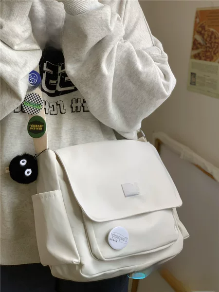 ins College student messenger bag class leisure backpack single shoulder bag Japanese style bag female Harajuku retro messenger bag male