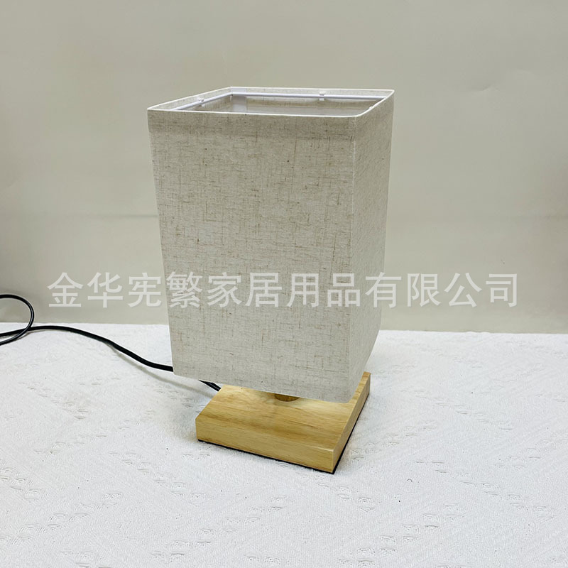 Fábrica directa 2024 lujo creativo de lujo europeo y americano lámpara de escritorio dormitorio simple lámpara de cabecera de cama decoración cálida lámpara de escritorio