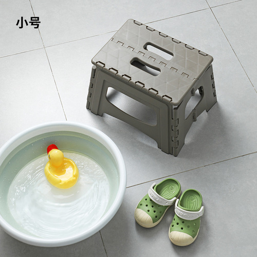 Wholesale Japanese Tianma ultra-light folding stool small bench plastic portable stool low stool replacement shoe stool outdoor chair