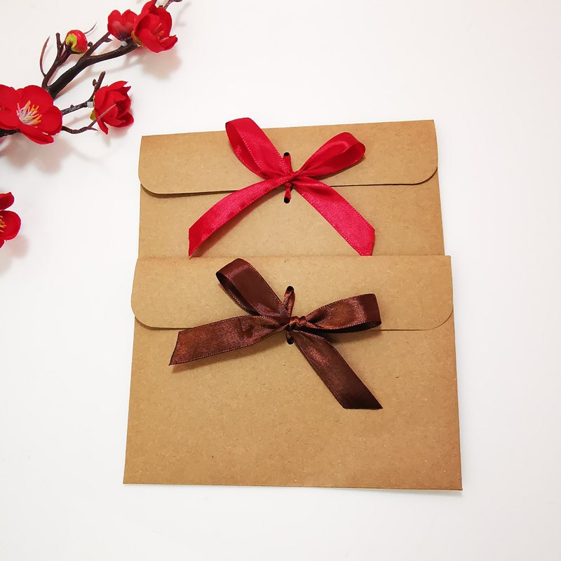 Sobre europeo estilo papel Kraft tarjeta de felicitación vintage Tarjeta de bendición bolsa de embalaje arco creativo bolsa de CD al por mayor