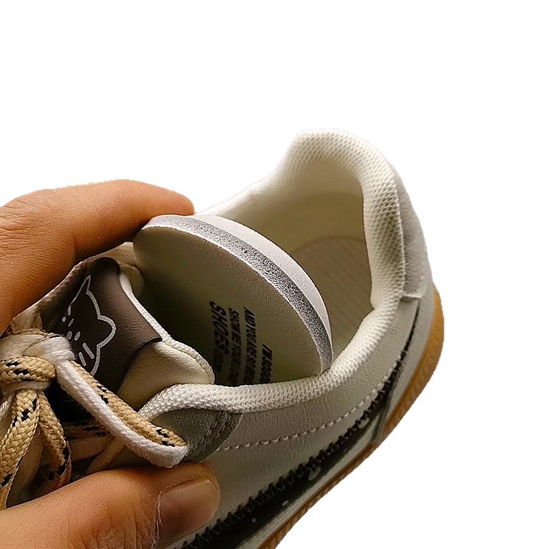 QiaoBoo2026 zapatos de cuero nuevos zapatos deportivos para hombres y mujeres para correr estudiantes cómodos zapatos de moda coreanos zapatos de patina para padres