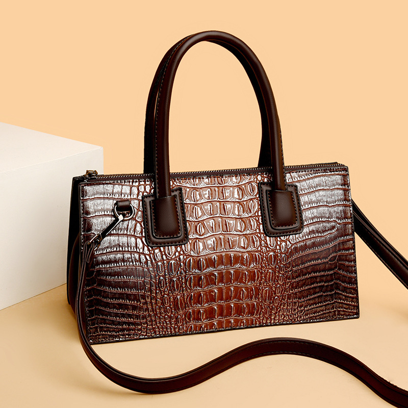 Bolsa de comercio exterior transfronteriza al por mayor bolsa de hombro europeo y americano de las nuevas mujeres casuales bolsa de cocodrilo patrón bolsa de gran capacidad