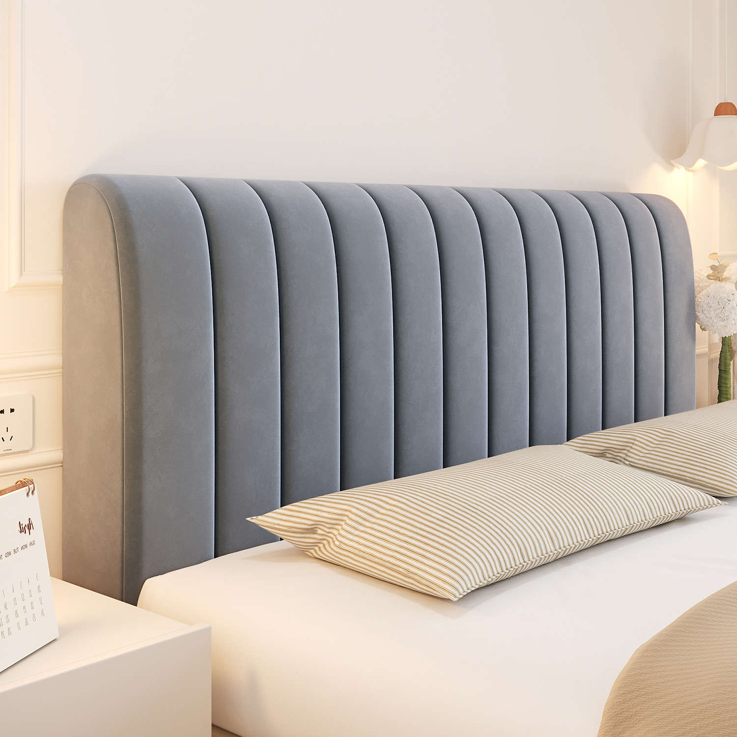 Hielo látex cubierta de cabecera de cama de madera respaldo engrosado paquete blando todo incluido transformación general cubierta a prueba de polvo 2025 nuevo verano