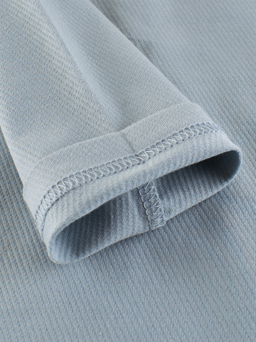 27 niños de primavera y otoño ropa para niños camisa de fondo para niños de estilo coreano color sólido Bebé Ropa para niños Camiseta de manga larga entrega de una pieza