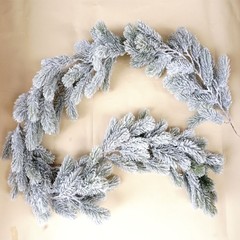 新商品クロスボーダーアメリカクリスマス装飾松針柏葉松葉冬青犬尾シミュレーション門掛藤条雪霜