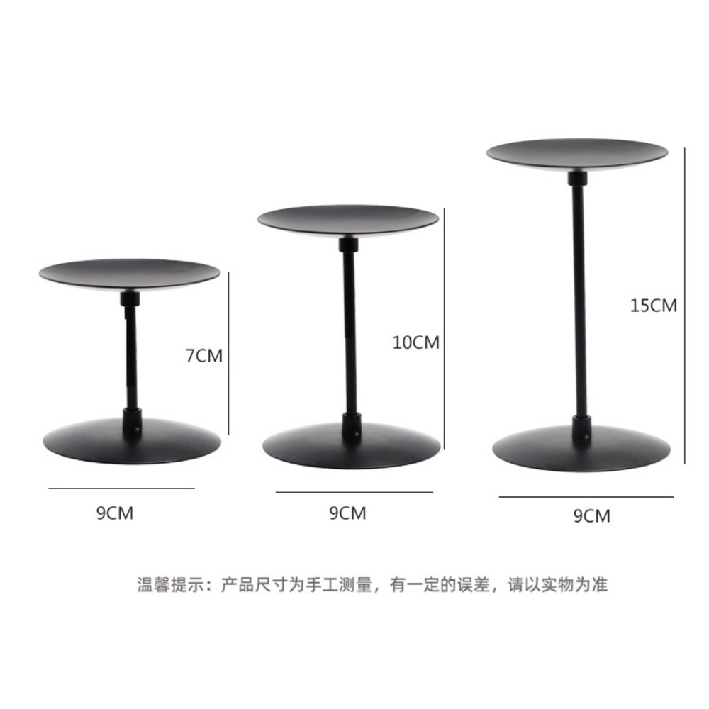 Navidad transfronteriza candelabrera pulverización de oro hierro forjado asiento de cera de cera de columna retro bandeja de cera de alambre de hierro candelabrera columna