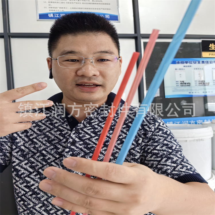 供应彩色FEP管厂家2*4*6*8*10*12 ptfe管耐高温特氟龙管子聚四氟