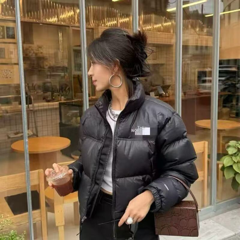 Kendall Jenner Style High-Waisted Short Cotton Jacket, 1996 Fluffy Thick Warm Winter Women's Fashion Coat Kendall Jenner Style High-Waisted Short Cotton Jacket, 1996 Fluffy Thick Warm Winter Women's Fashion Coat
