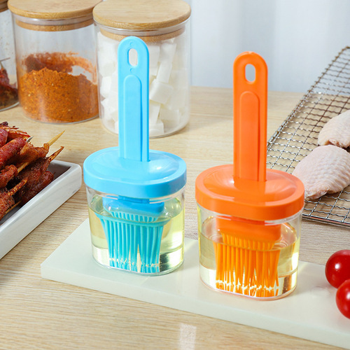 Household silicone oil brush with bottle small oil pot kitchen high temperature resistant baking artifact plastic one-piece barbecue oil bottle brush