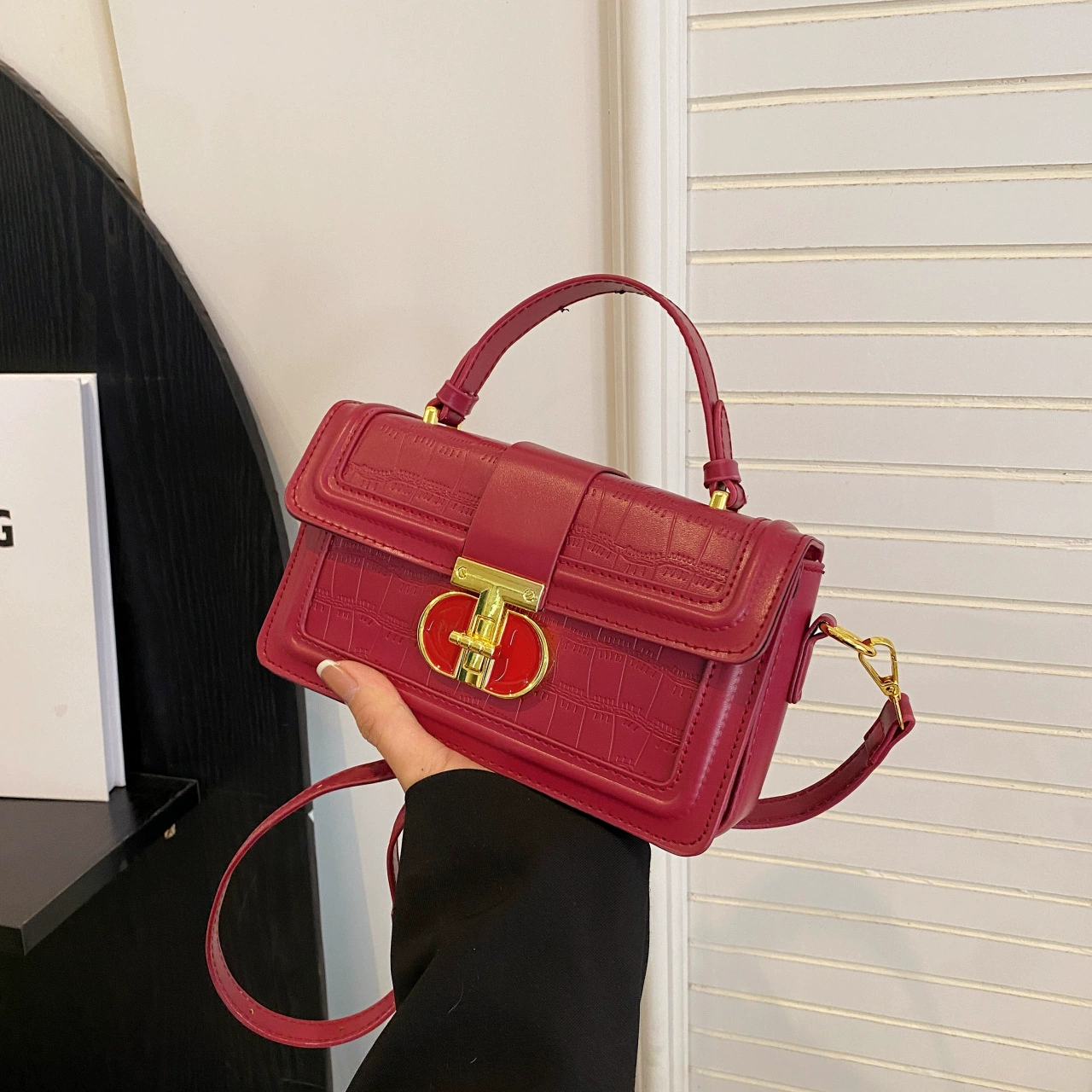 Handheld box shoulder bag, top-handle crossbody with detachable strap, multiple colors