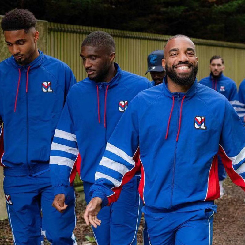 Hot Windbreaker Jacket Swalker Bayern Real Madrid Barcelona Arsenal Francia Brasil Japón Trajes de fútbol