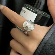���s�׺ΈA�P�U�ս�ָŮ���ԕr�аٴ���|�_��ָ�h�͹Ŏ׺�ʳָ��