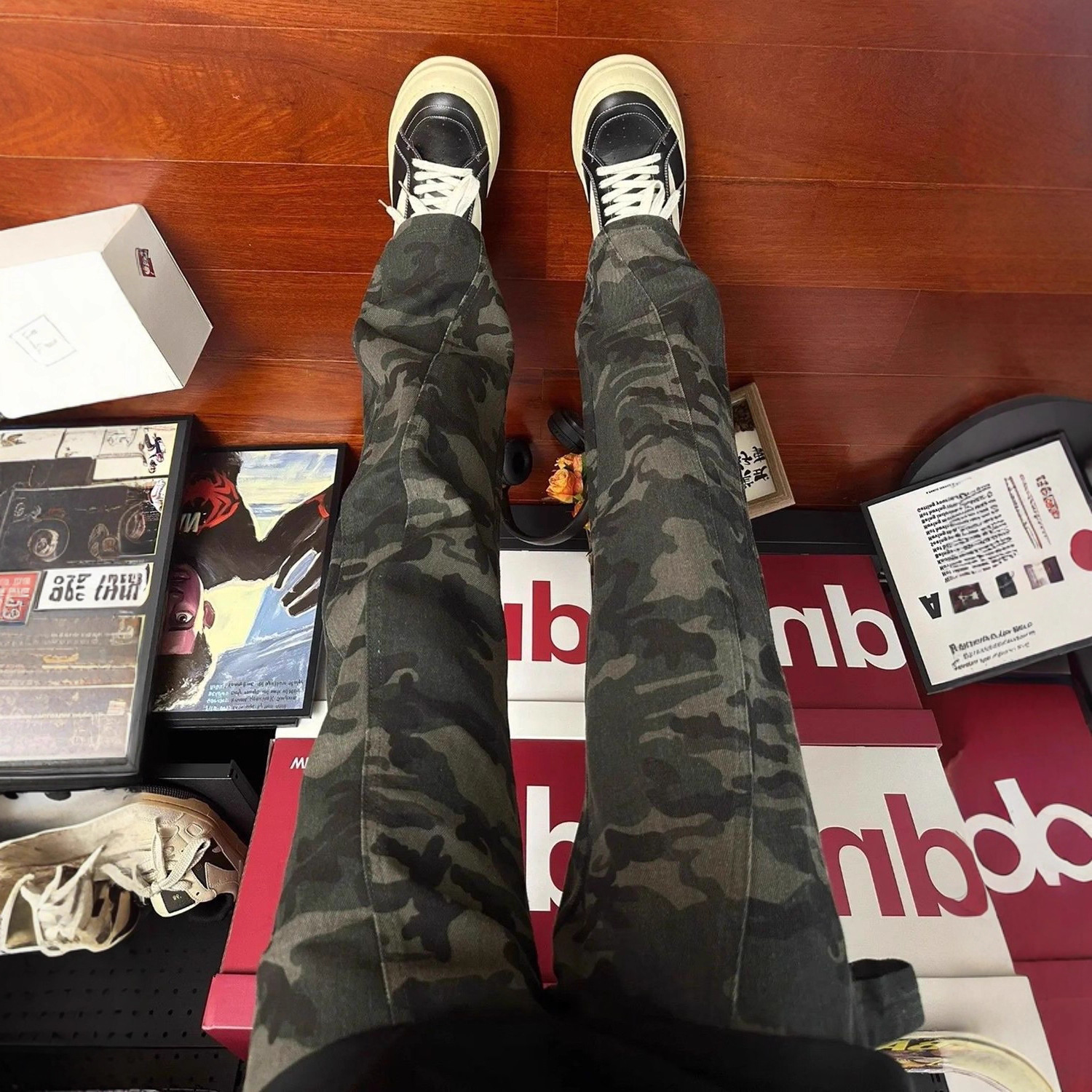 美式复古迷彩牛仔裤男潮牌高街vibe风伐木工装裤子显瘦直筒微喇裤