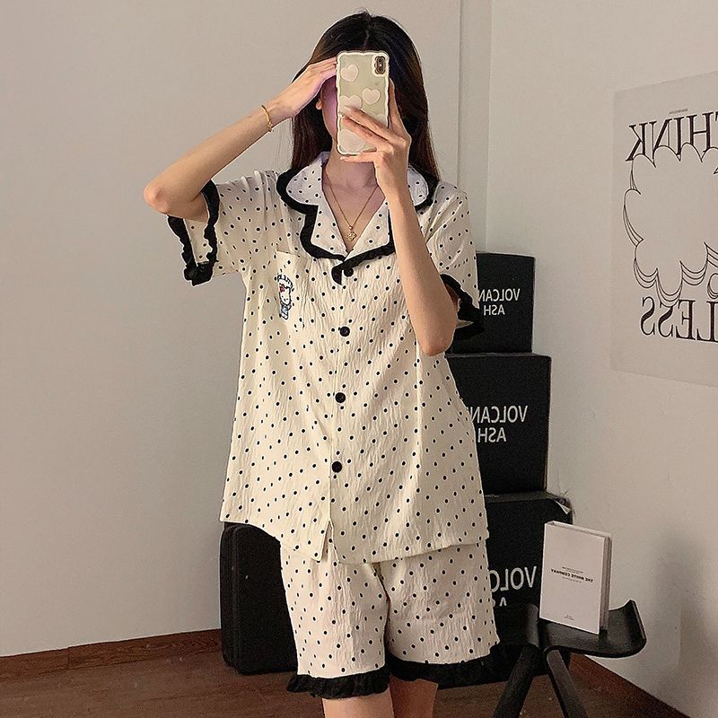 Venta al por mayor transfronteriza verano nuevo pijama mujer nube rebeca de solapa de algodón pantalones cortos de manga corta traje de servicio a domicilio dulce y cómodo