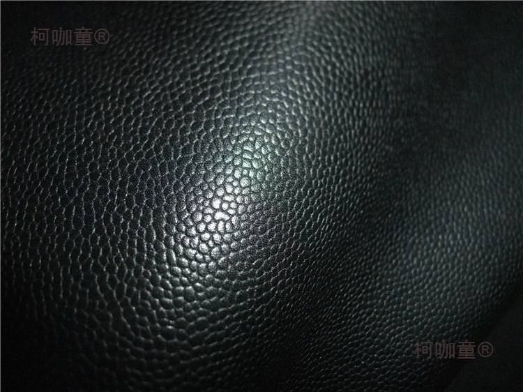 四边直意大利黑色小香鱼子酱小牛皮服饰箱包皮鞋手袋手工皮麦太保