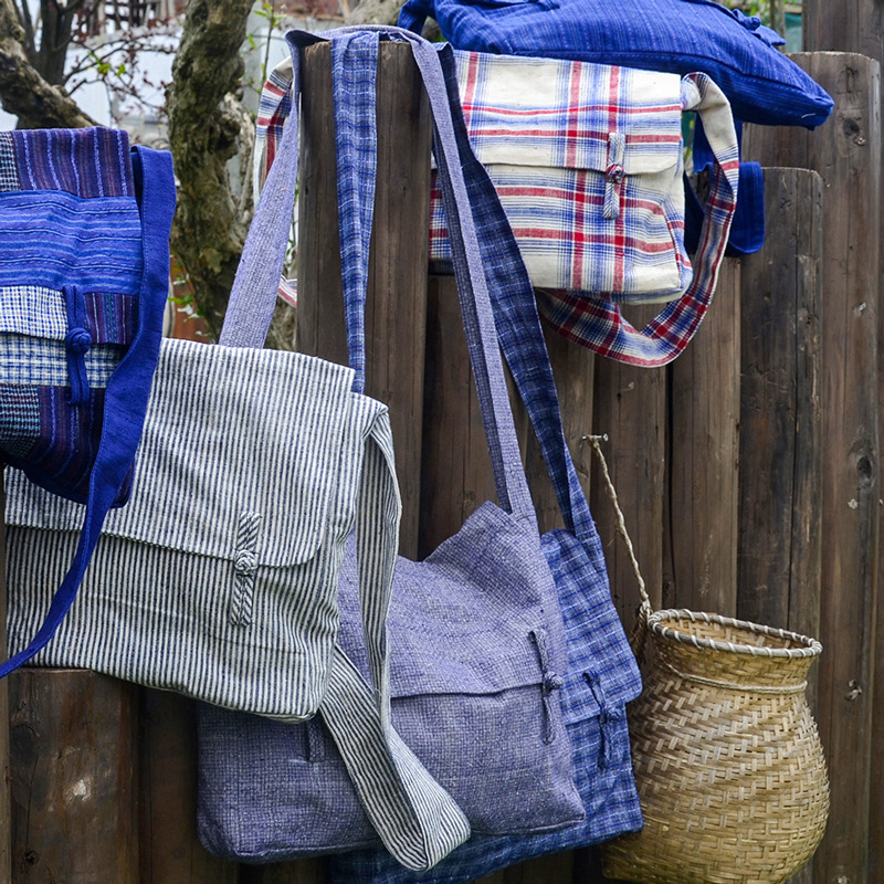 Danfeng fabric: Shanghai hand-woven 80 s old schoolbag homespun messenger bag student bag shoulder bag