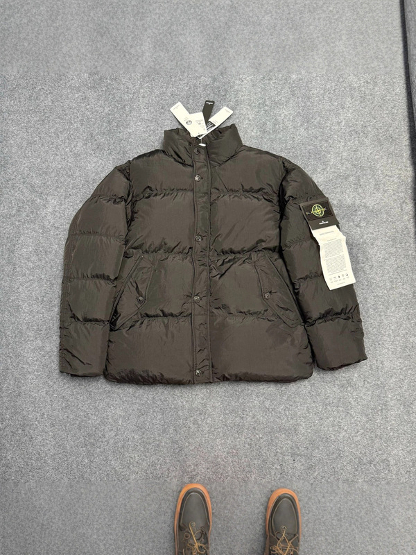 STD跨境石头FW24 防风防水保暖纯色Logo徽标高领单排扣绗缝棉服男|undefined