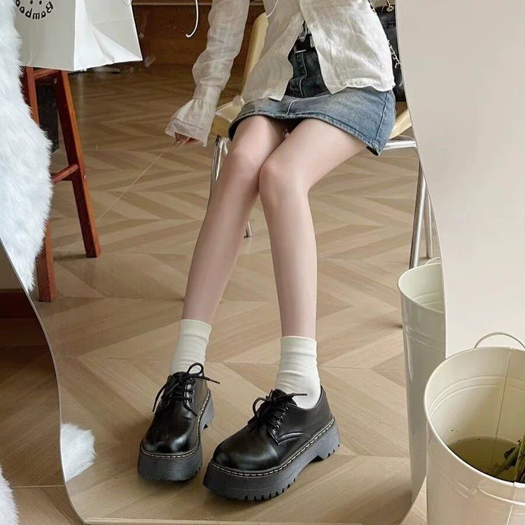 Маленькие кожаные туфли в британском стиле женские 2024 весна и осень новые ретро туфли на толстой подошве