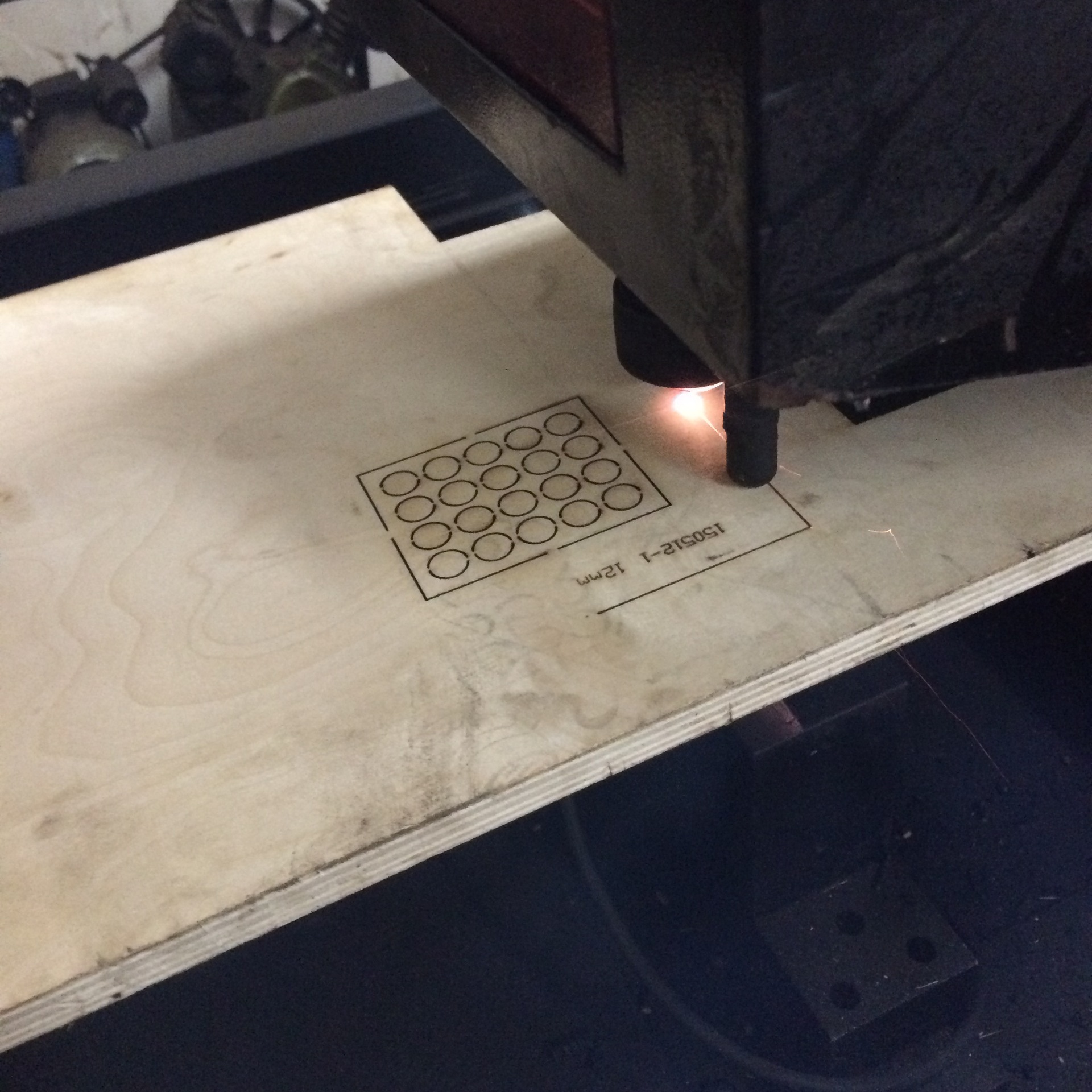 面模刀模激光刀具冲压模具不干胶刀模冲切模切刀具啤版模具刀加工