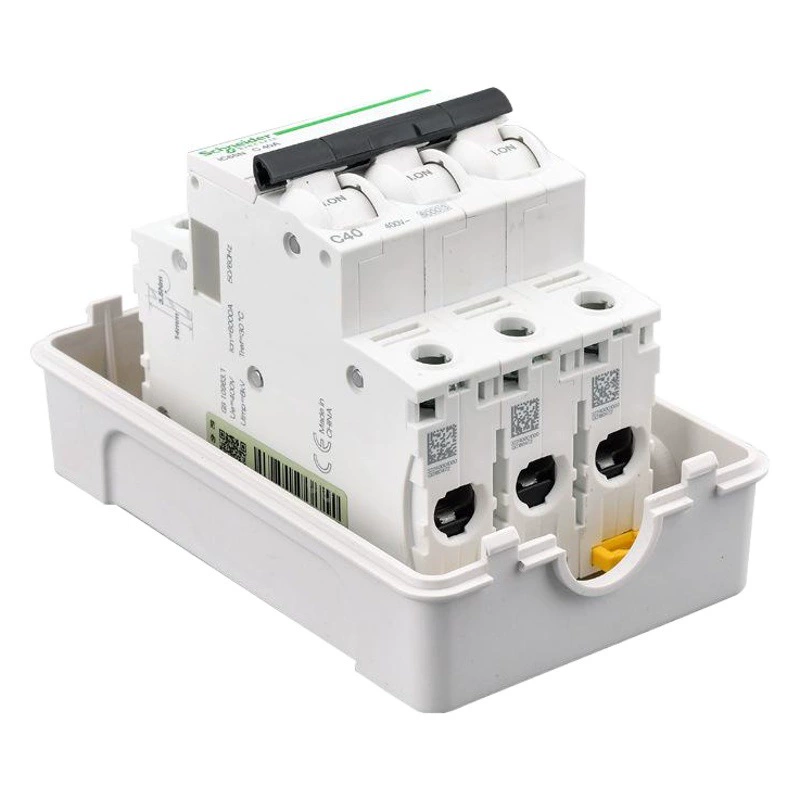 Новая полностью пластиковая серия 2-3 разрядных распределительных коробок на продукции производителя