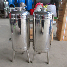 大型不銹鋼硅磷晶加葯罐 天津硅磷晶防銹阻垢裝置 太陽能硅磷晶罐