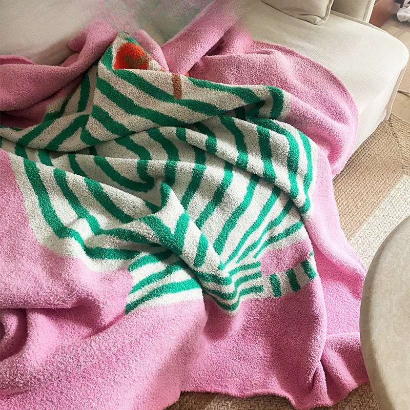 Muye Half-Velvet Sofa Blanket Summer Air-Conditioned Quilt Office Nap Blanket High-End Shawl Blanket