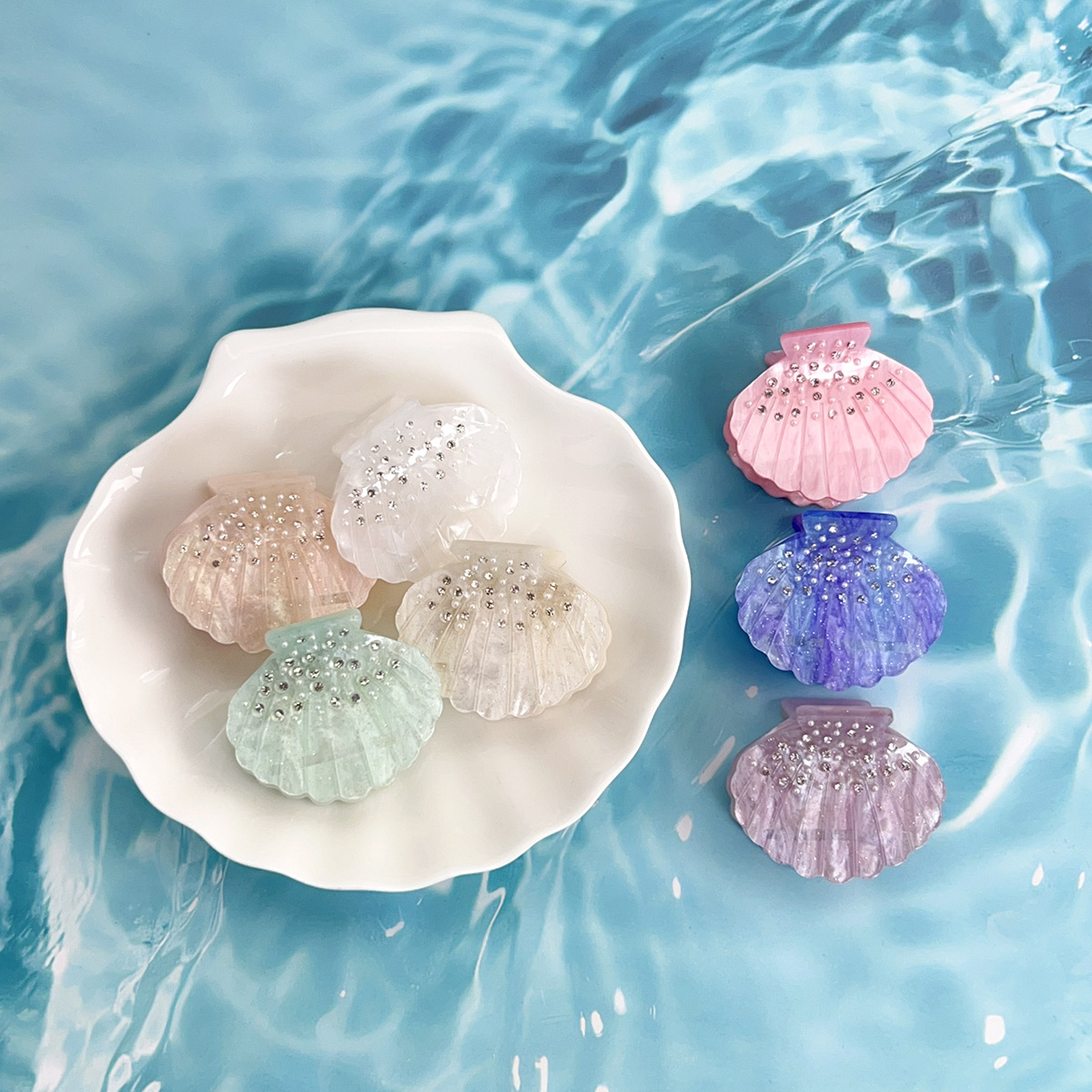 Berphia Summer Medium Fresh Sea Shell Hair Scratch Pearl Diamond Girl's Shiny Hairpin Scratch Hair Accessories Head