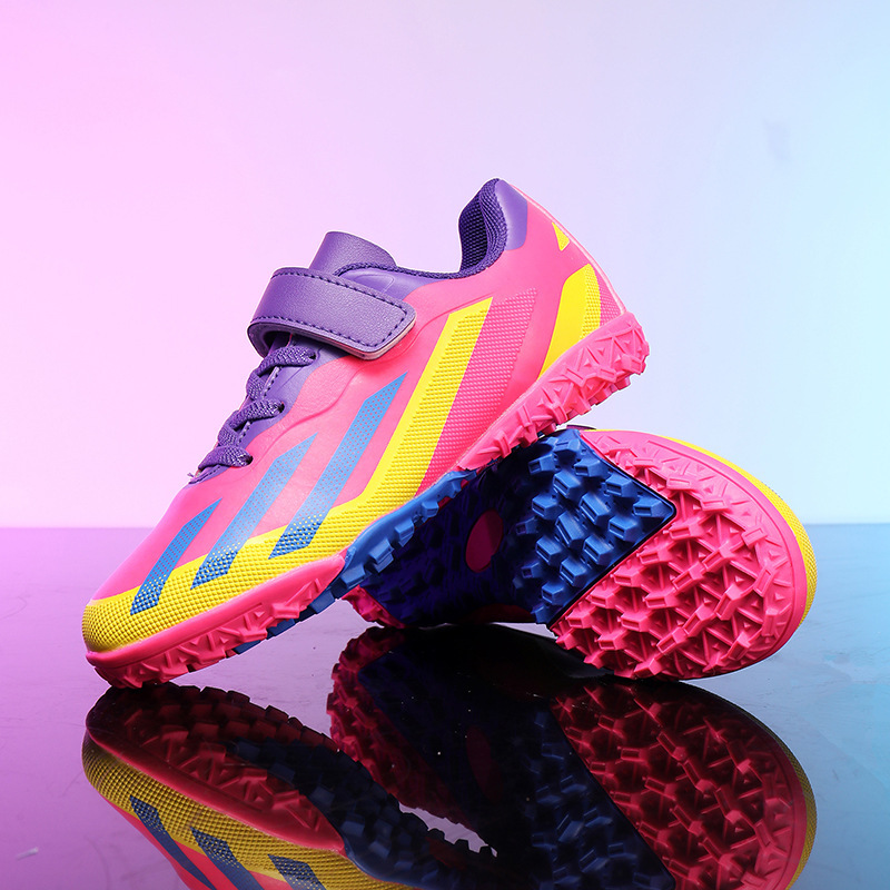 Tenis de Fútbol Infantil Turf de Caucho y TPU con Amortiguación y Cierre de Velcro para Césped Natural y Artificial