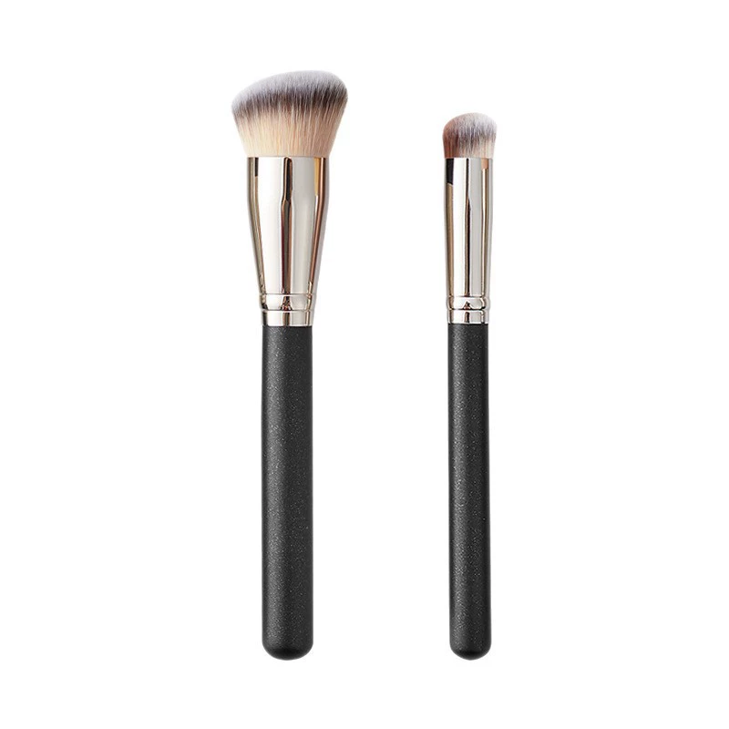 Набор кистей для Concealer & Foundation makeup, 170 & 270, мягкие синтетические щетинки, ручка 17 см