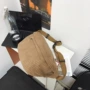 大容量学生日系百搭单肩包