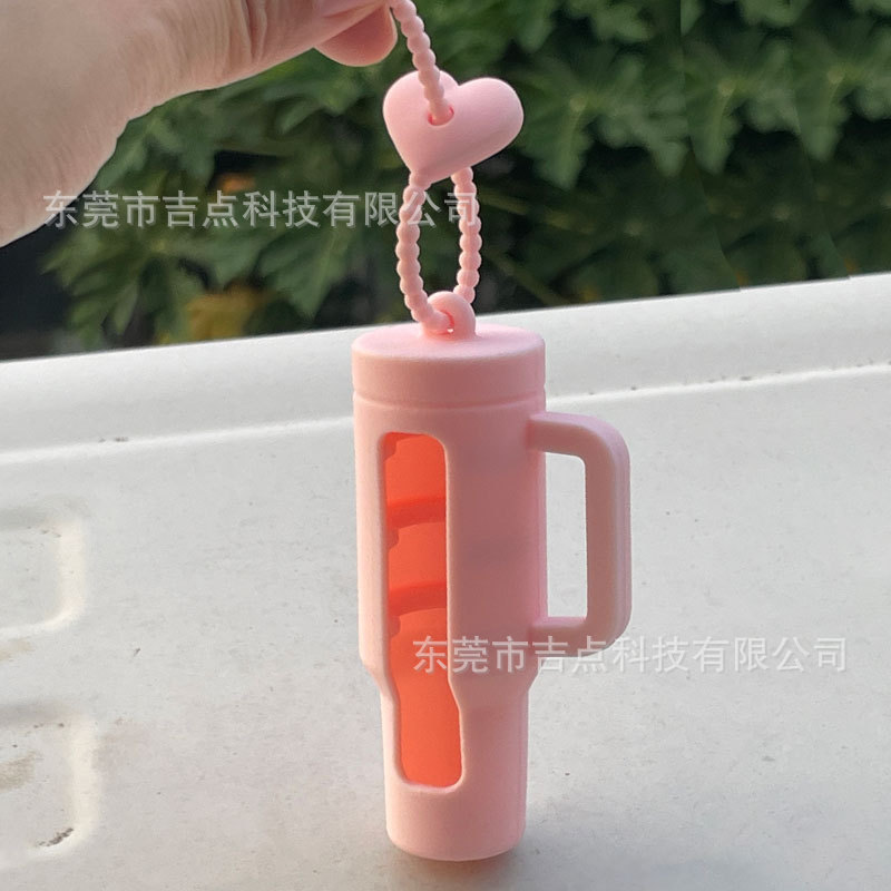 跨境口红硅胶套保护套食品级创意造型硅胶唇膏套防摔便携保护壳|undefined