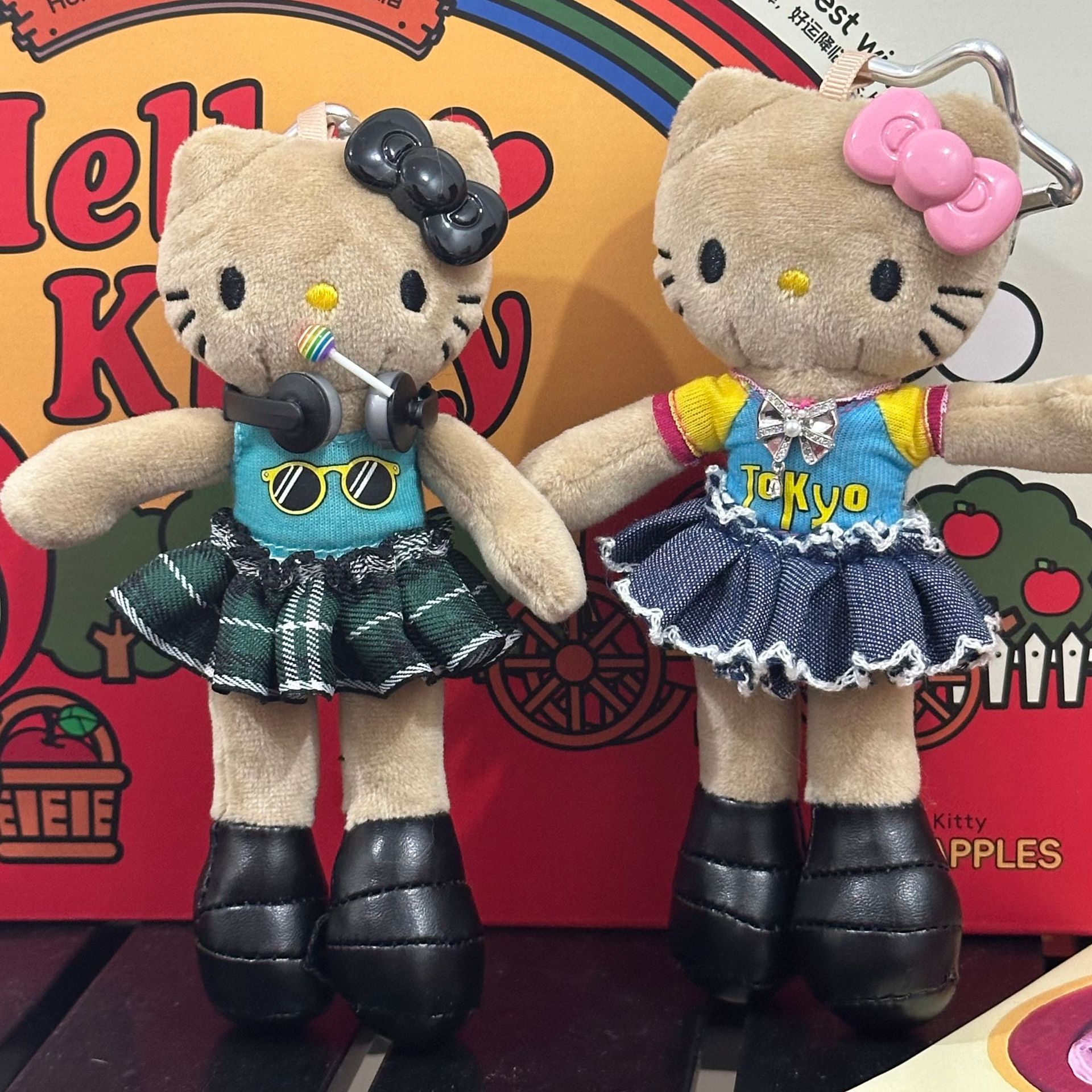 美式学生妹长腿kitty包包挂件毛绒小玩偶可爱挂饰礼物公仔钥匙扣