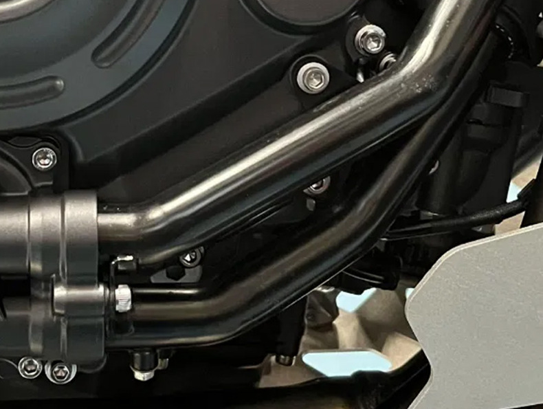 Suitable for Yamaha Mt07/Tnere70025-26 Modified Engine Protective Cover and Engine Anti-Fall Side Cover