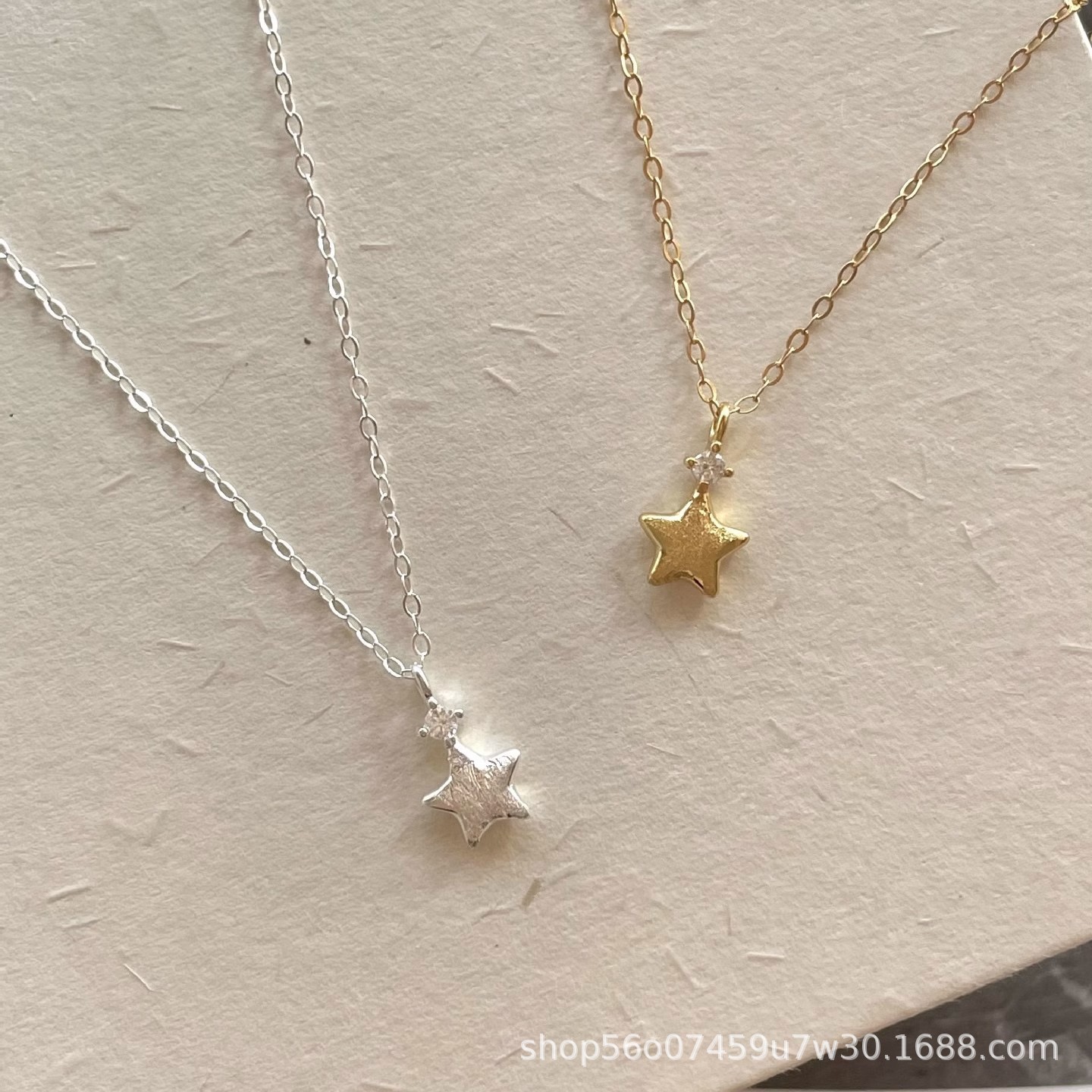 Xiaohongshu Zircon Brushed Star Necklace Women's Niche Design Casual High-End Cold Style Exquisite Clavicle Necklace