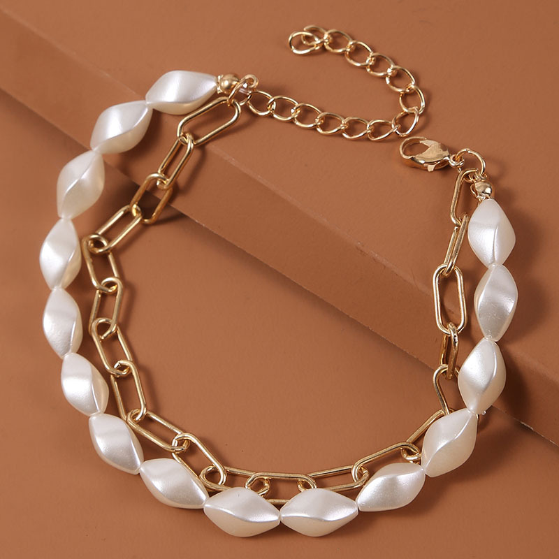 Bohemian Simple Multi-layer Pearl Metal Anklet display picture 5