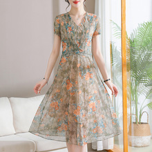 中老年女装妈妈夏装连衣裙气质优雅韩版新款阔太太雪纺蕾丝裙子