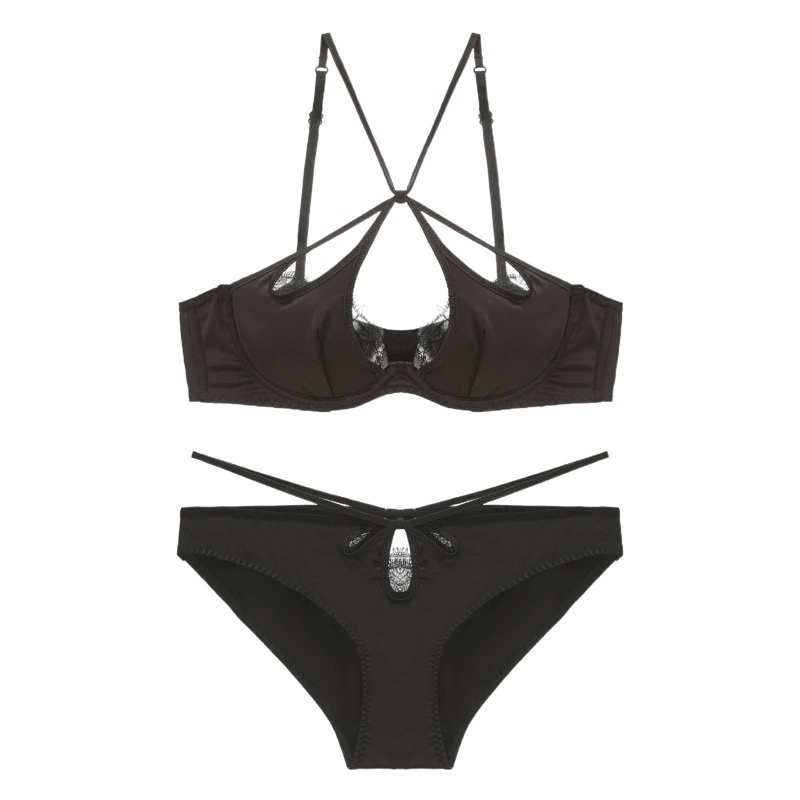 Комплект сатинового белья во французском стиле с трусиками и бюстгальтером с перекрестными лямками на спине, бюстгальтер-пуш-ап для небольшой груди с красной подкладкой.