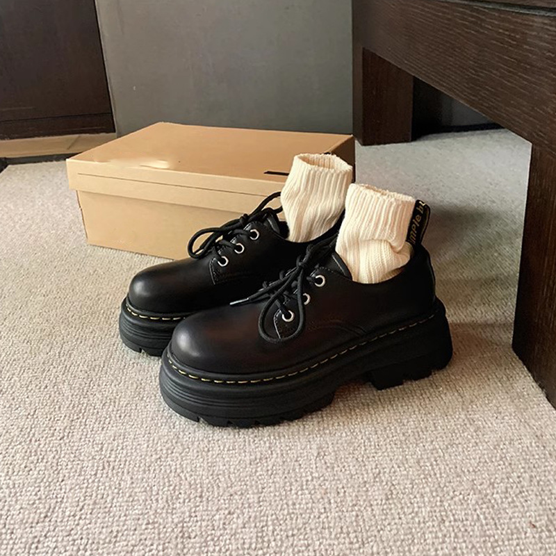 Grape Mom Otoño Nuevo estilo estilo británico con cordones para aumentar los zapatos Lofu de plataforma de tacón grueso Zapatos de cuero pequeños de punta redonda Otoño femenino