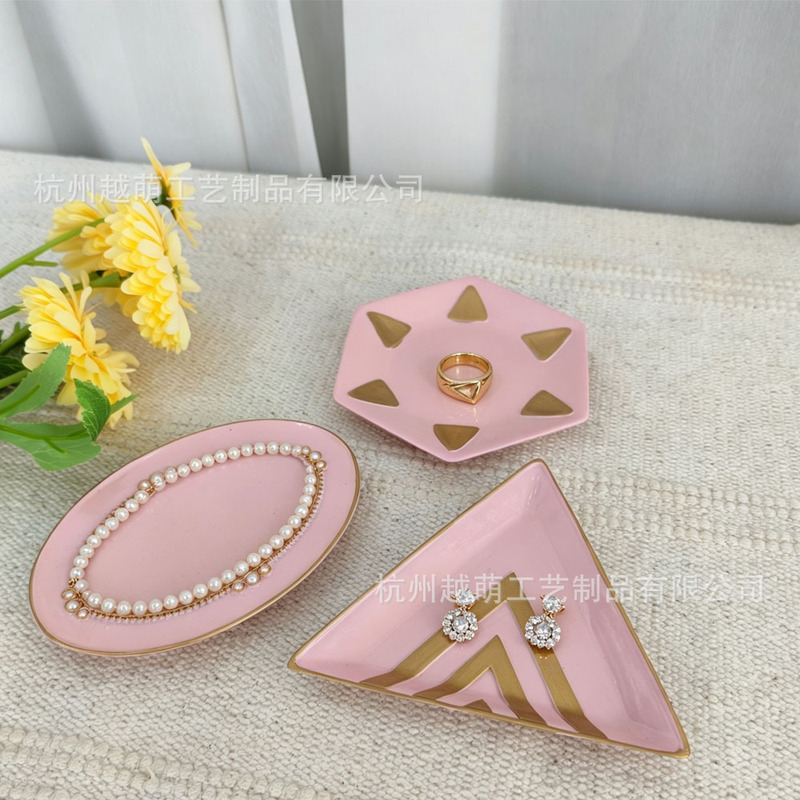 Resin Mini Ornaments, Figurines, Props, Decorative Desktop Jewelry Storage Ornaments, Ring Storage, Nail Art Photography Props Resin Mini Ornaments, Figurines, Props, Decorative Desktop Jewelry Storage Ornaments, Ring Storage, Nail Art Photography Props