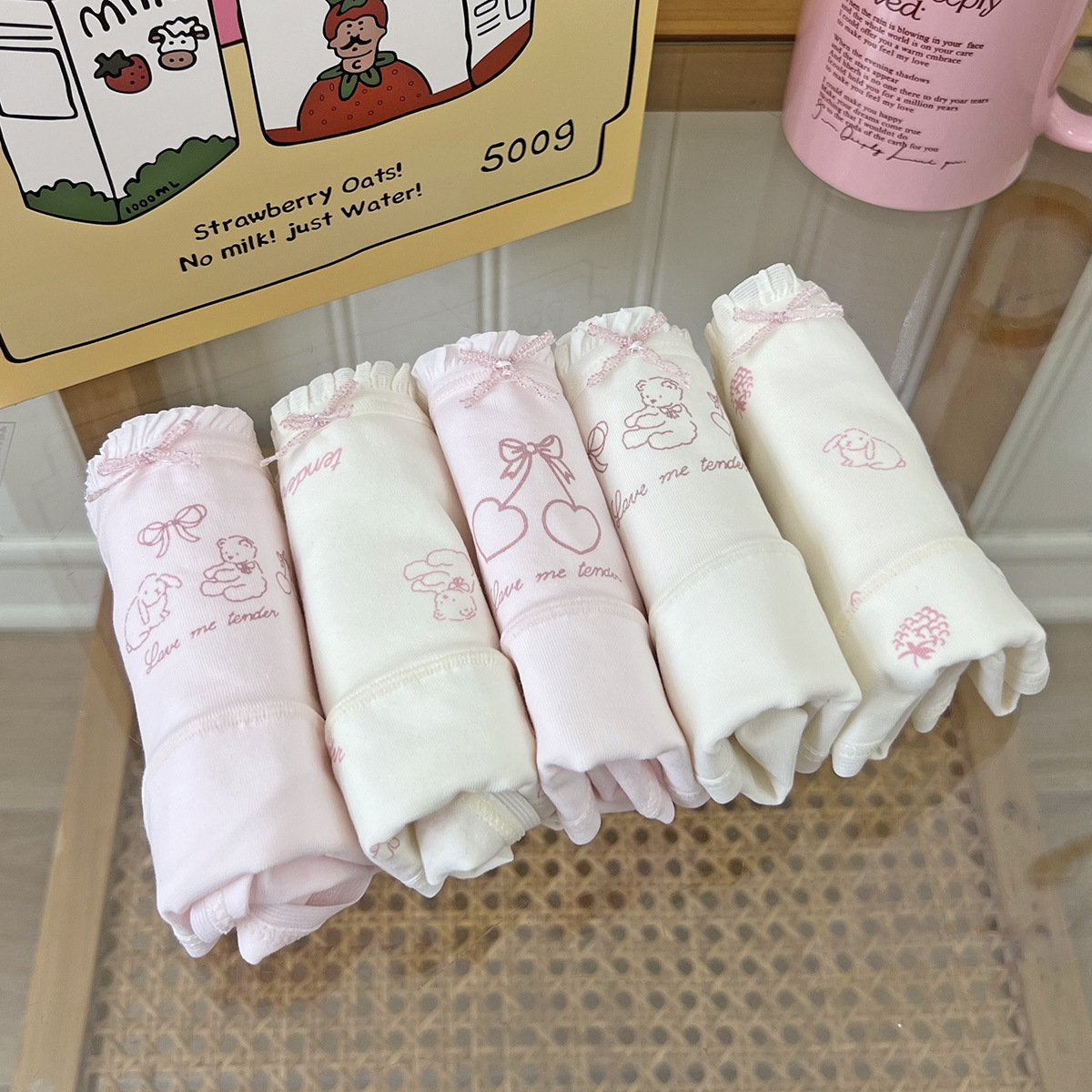 Sweet Hug Bear Cute 7A Antibacterial Cotton 16cm Extended Crotch Underwear for Girls and Women Student Mid-Waist Briefs