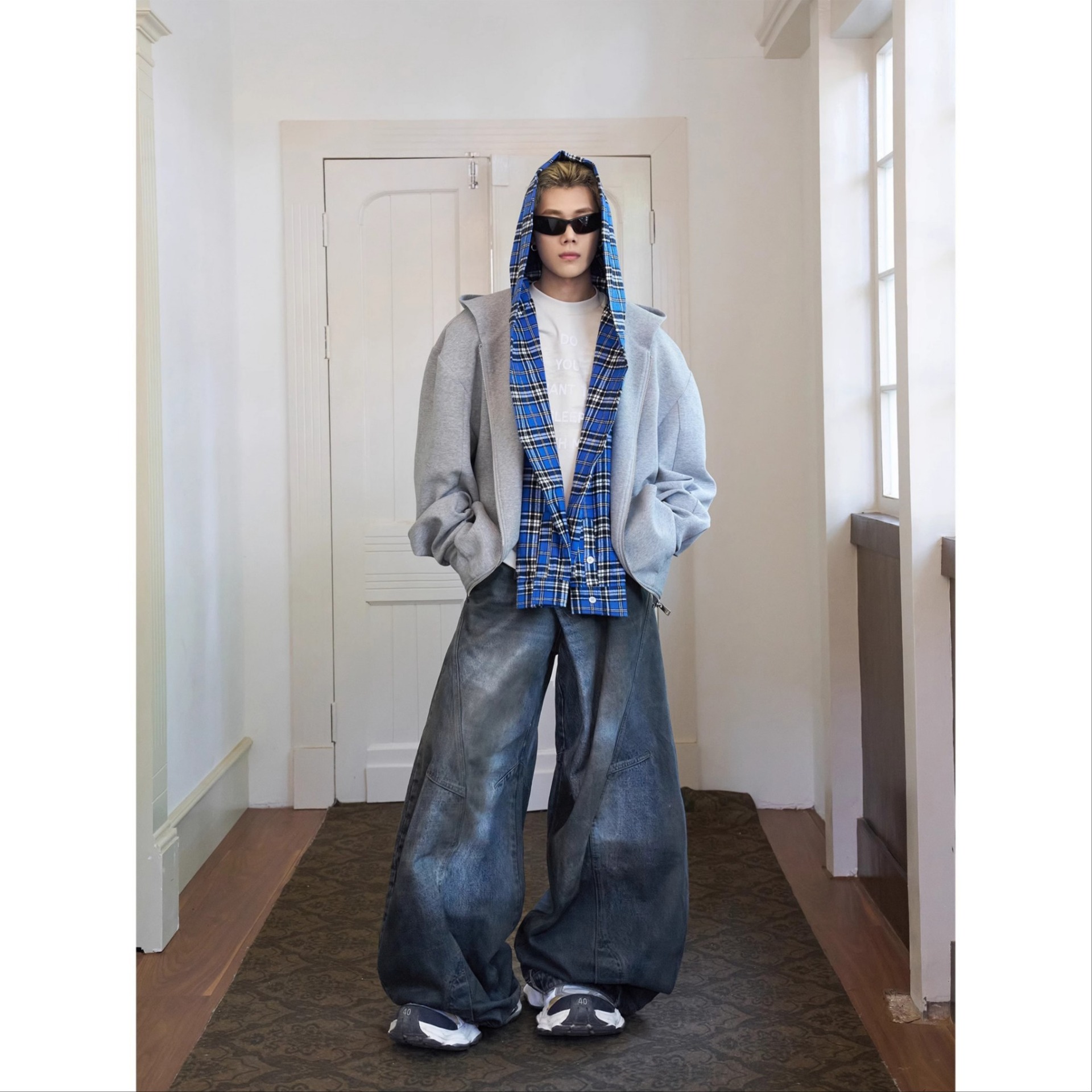 ​​Men's Checkered Zip-Up Hoodie – Heavyweight Faux Layered Pullover With Drop Shoulder & Side Pockets (Cotton Blend, Grey/Black, M-3XL)​​_voghion.com