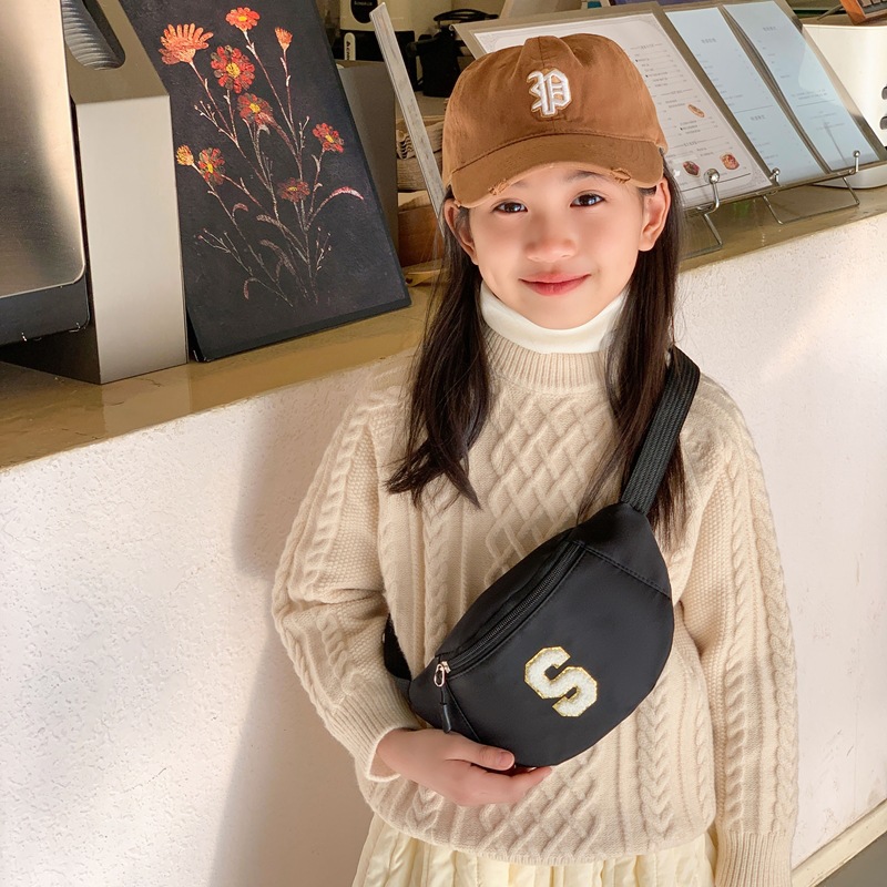 Chao Cool 26 letras para niños y niñas bolsas de pecho ligeras de viaje extranjero baby mochila 2026 nueva bolsa de niños